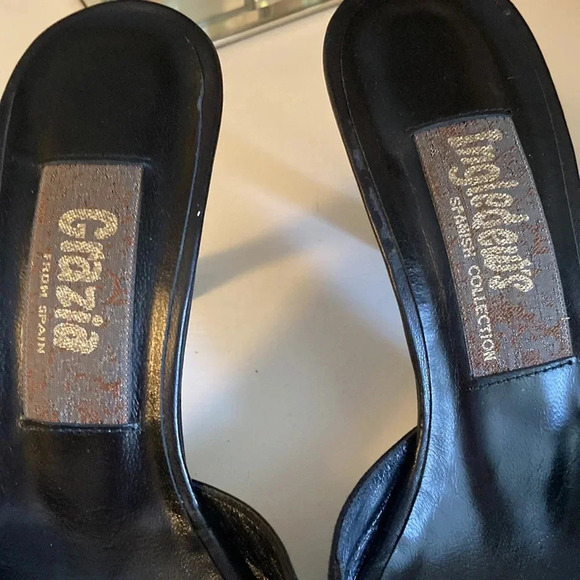 Ingledew’s Spanish Collection sandals kitten heels size 7.5 - Picture 6 of 15